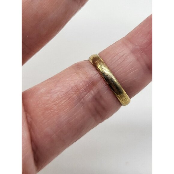 VTG Peanuts Snoopy Adjustable Ring State Football Aviva United Features TINY! - Picture 4 of 10